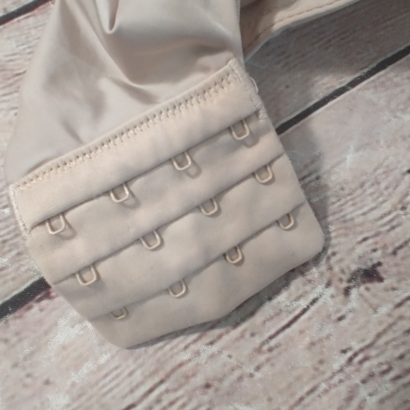 Torrid Curve Push Up Back Smoothing Tee Shirt Bra 42 DDD - Picture 6 of 12